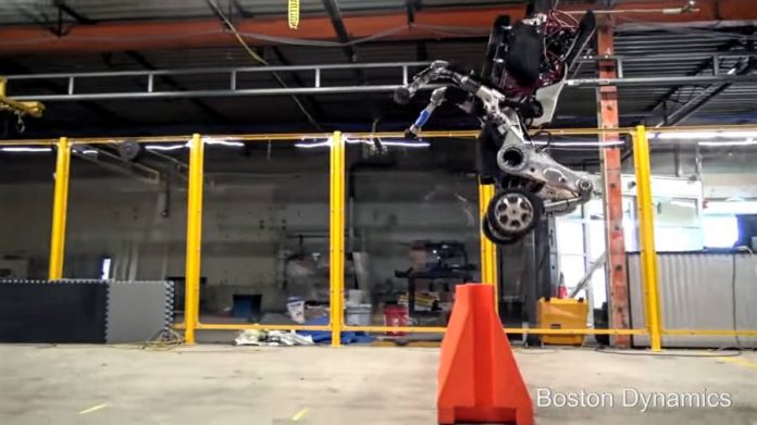 Boston Dynamics-Handle-Robot-Jumping