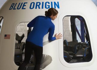 Blue Origin-New Shepard-tourist-capsule