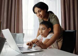 How to Help Your Kids Succeed at Distance Learning