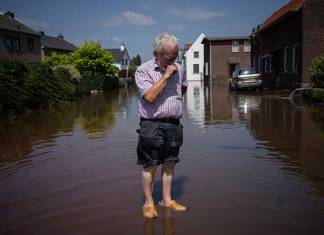 Lack of Flood Insurance Leaves Many Families in Florida to Suffer After Ian